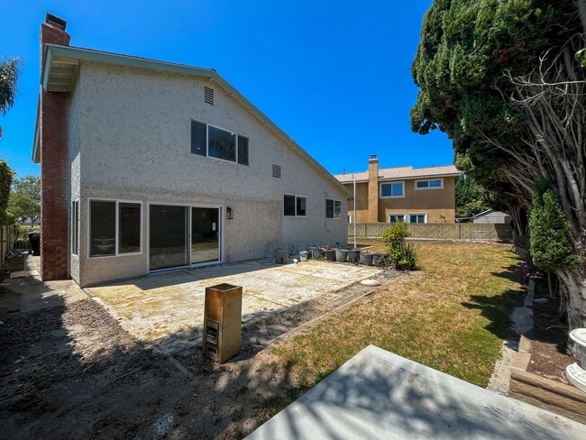 Building Photo - 5281 Tattershall Ave