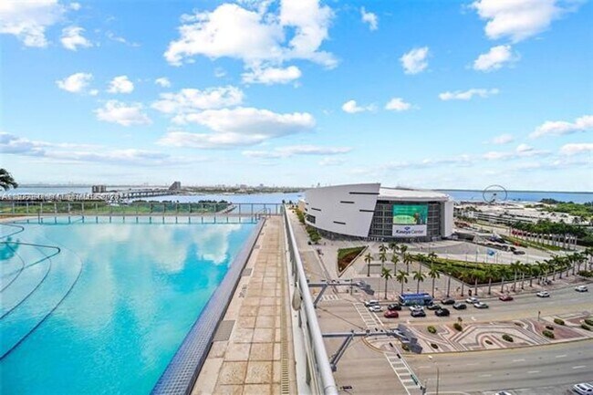 Building Photo - 888 Biscayne Blvd