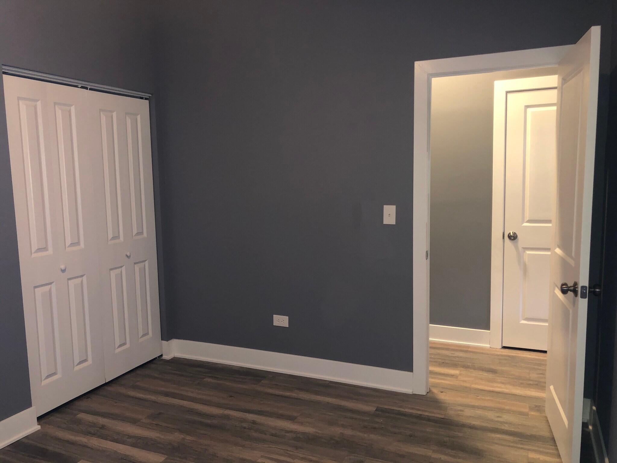 First Floor - 4836 S Michigan Ave