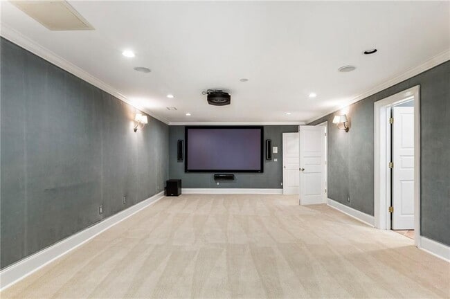 Building Photo - 2485 W Wesley Rd NW