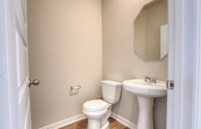 Building Photo - 5507 Devils Gate