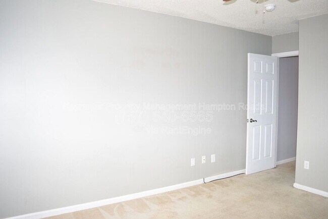 Building Photo - 3809 Peppercorn Way
