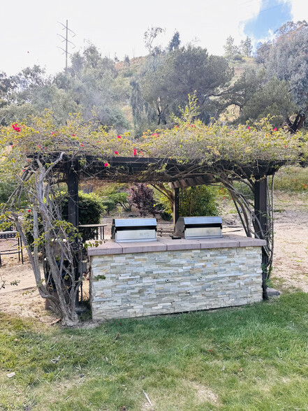 Building Photo - 6416 Friars Rd