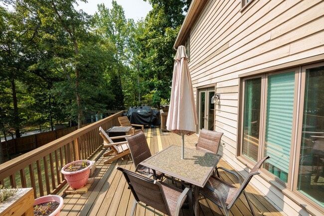 Building Photo - 3 Bedroom Home in Mechanicsville ***Availa...