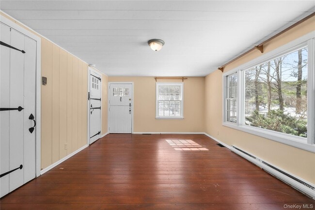 Building Photo - 100 Upper Shad Rd