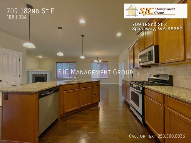 Building Photo - 709 182nd St E