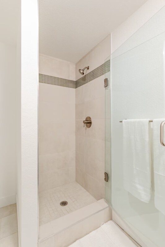 Building Photo - 2824 W Parkside Pl