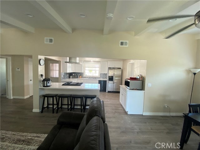 Building Photo - 1231 N Acacia Ave