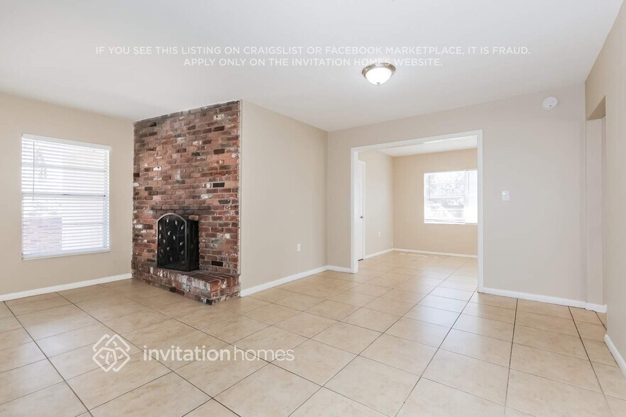 Building Photo - 105 Ridge Ct