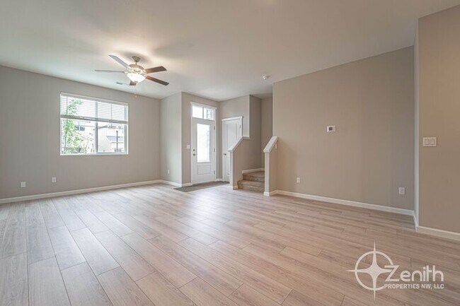 Building Photo - 7020 NE 156th Pl