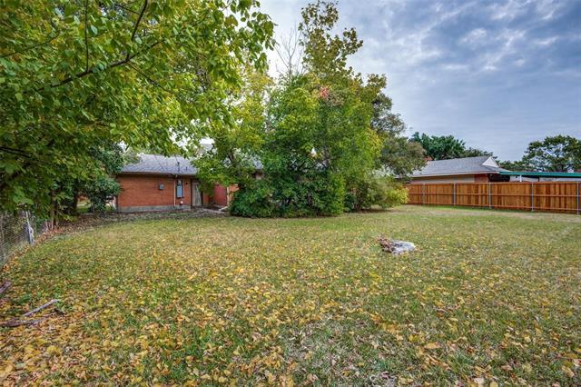 Building Photo - 3222 Latham Dr