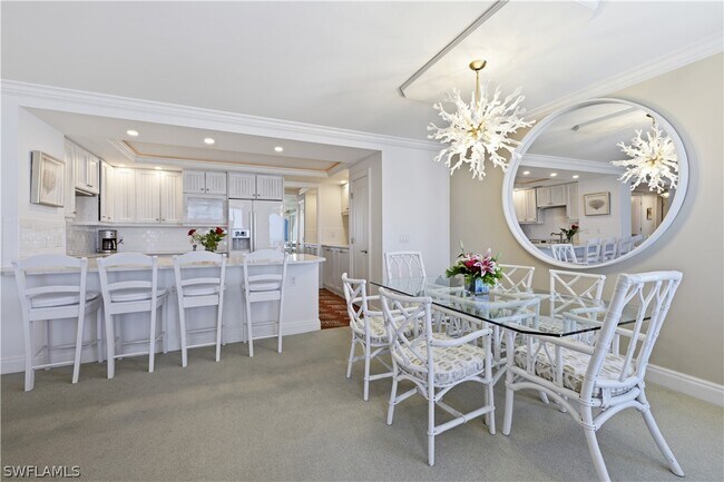 Building Photo - 3115 Gulf Shore Blvd N