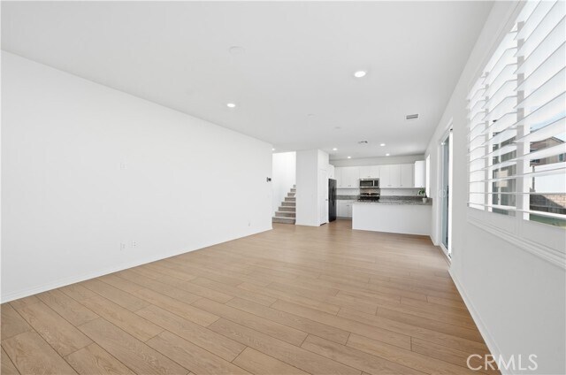 Building Photo - 36631 Camino Spgs Ave