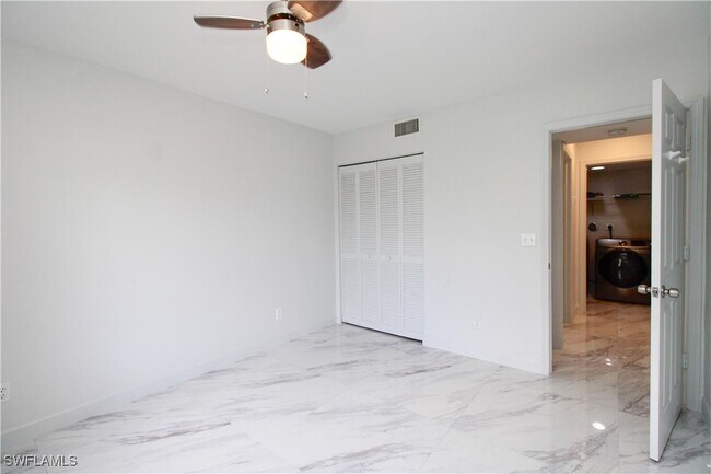 Building Photo - 105 Wading Bird Cir