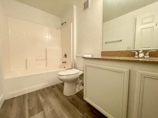 Building Photo - 9975 Peace Way
