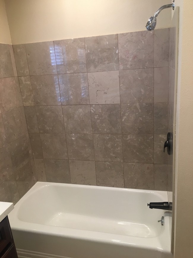 Bathroom - 1510 W 79th St