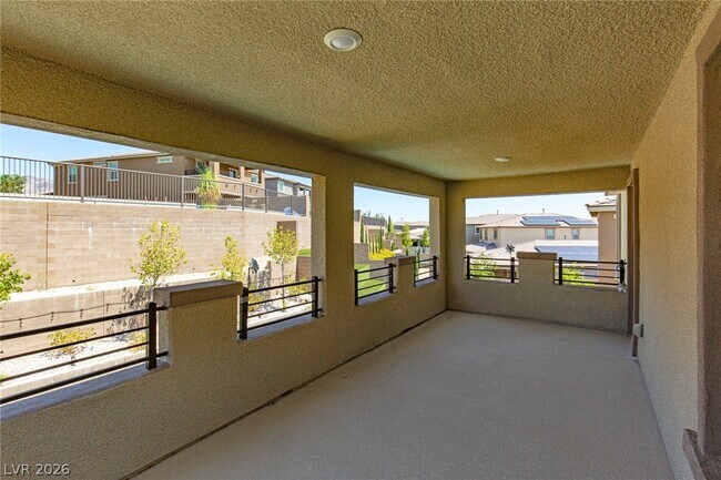 Building Photo - 12586 Huckleberry Oak Ave