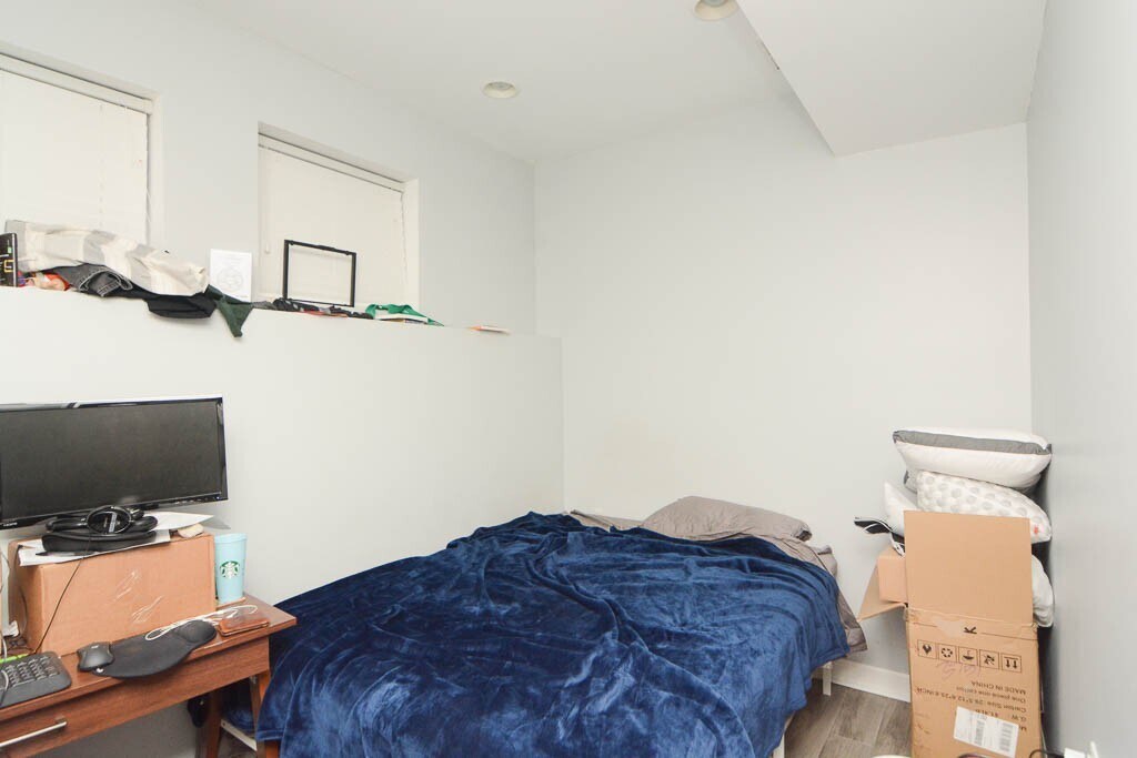 Building Photo - 3755 W Diversey Ave