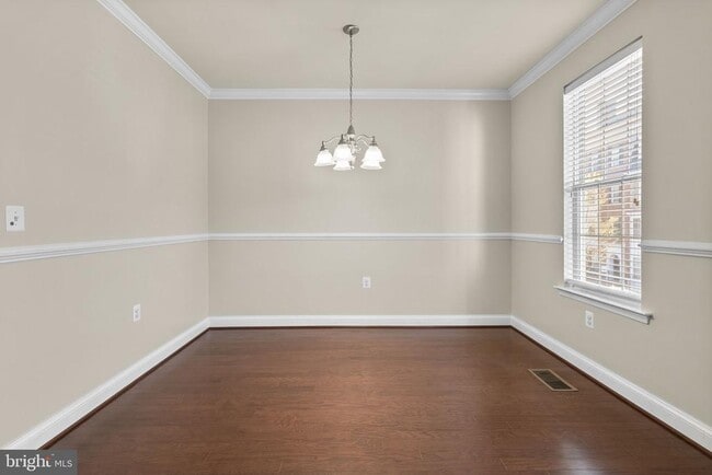 Building Photo - 11209 Chase St