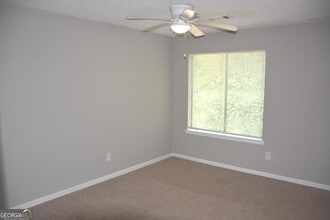 Building Photo - 4952 Isle Royal Ct