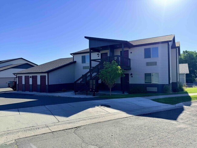 Building Photo - 1048 Enterprise Dr