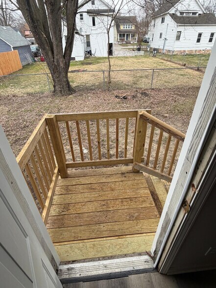 Building Photo - 36 Ferrin Pl