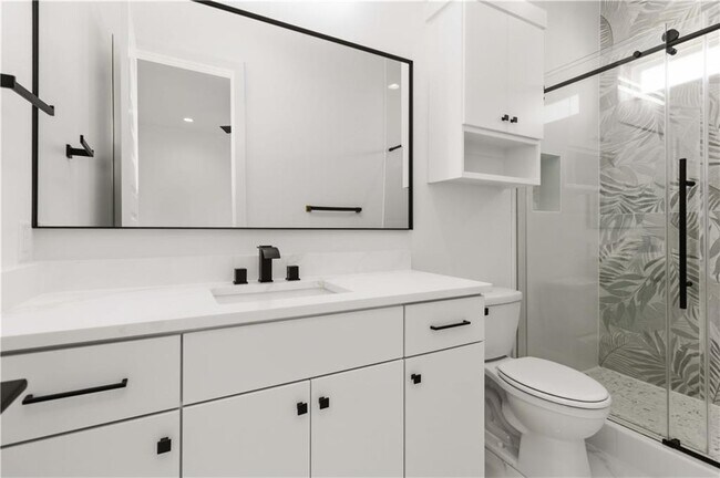 Building Photo - 4413 S 88th St