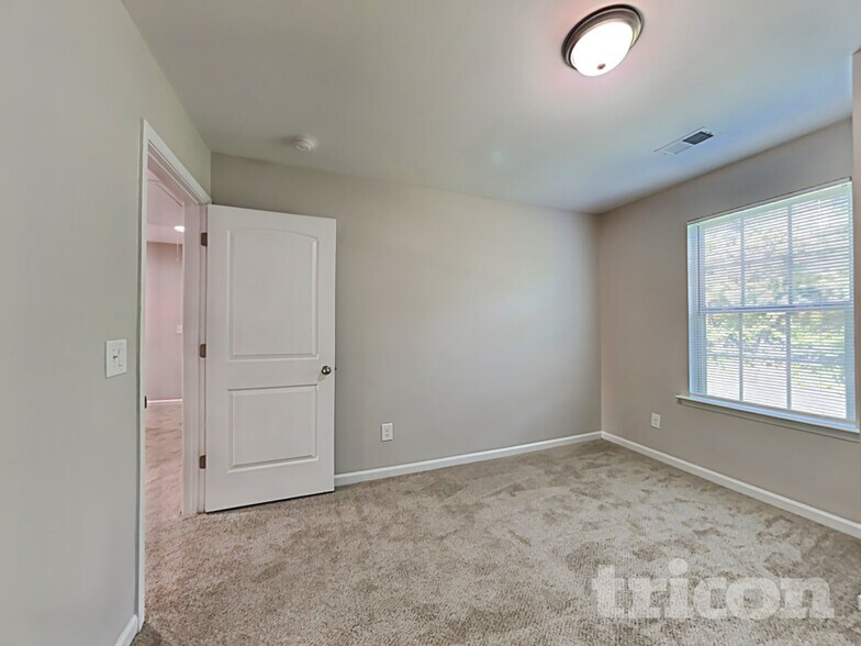 Building Photo - 759 Dawsons Park Wy