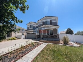 Building Photo - 5404 Malaya St