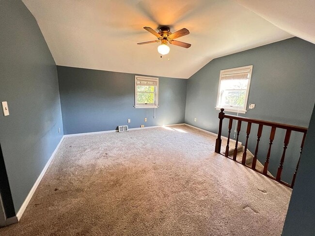 Building Photo - Stunning 4-Bedroom Single Family Home in Hatboro! Available mid-April!