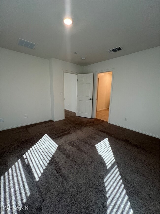 Building Photo - 6869 Calvitero St