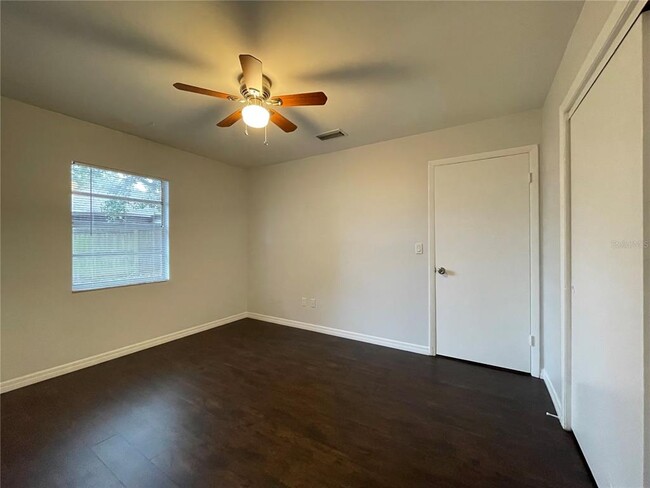 Building Photo - 4622 Dimbath Dr
