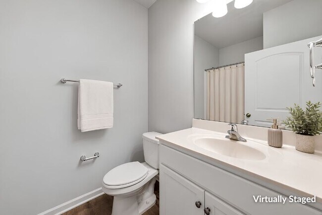 Building Photo - 303 Ivyleaf Dr