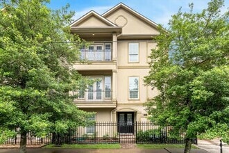 Building Photo - 1316 Birdsall St
