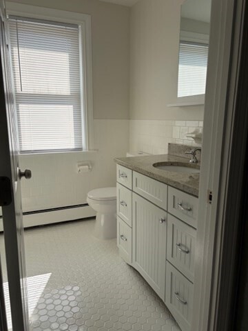 Building Photo - 13 Orchard St