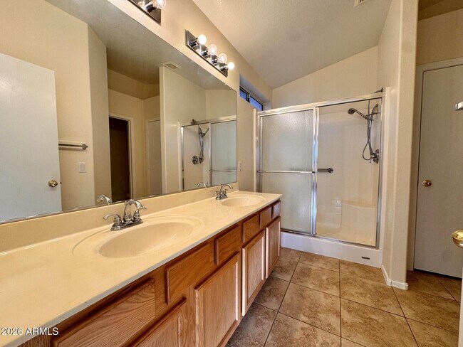 Building Photo - 21303 N 79th Dr