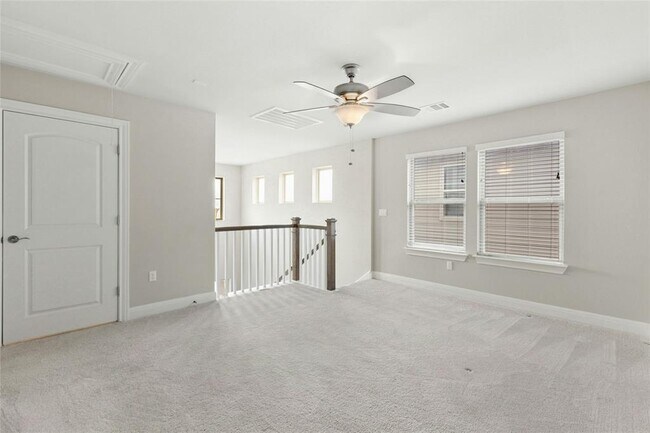Building Photo - 9800 Betulla Dr