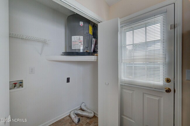 Building Photo - 4101 Fraternity Ct