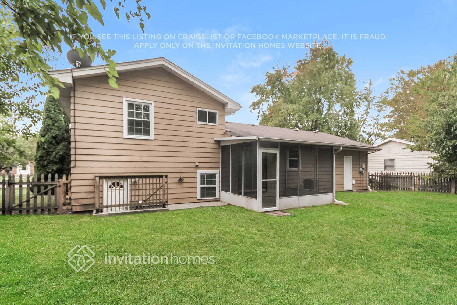 Building Photo - 24106 W Hazelcrest Dr