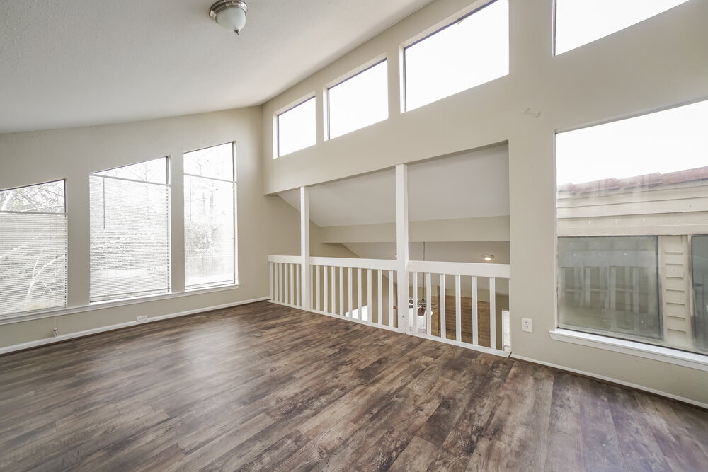 Building Photo - 7659 Athlone Dr
