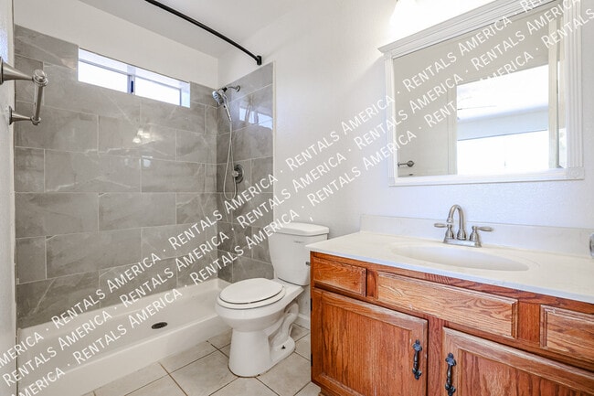 Building Photo - 8342 W Orchid Ln