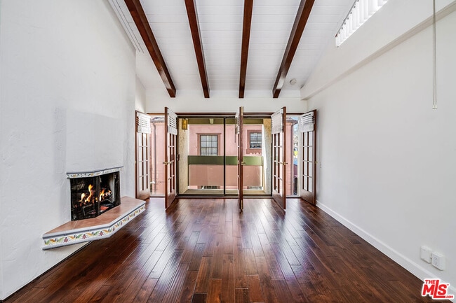 Building Photo - 9507 W Olympic Blvd