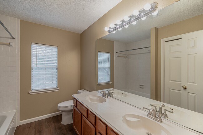 Building Photo - 1026 Cheyenne Meadows Dr