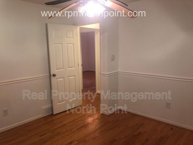 Building Photo - 2050 Silvastone Dr