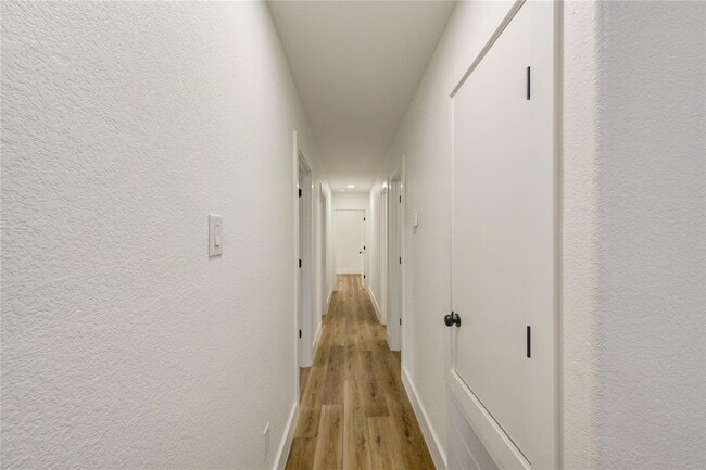 Building Photo - 9727 Stedman St