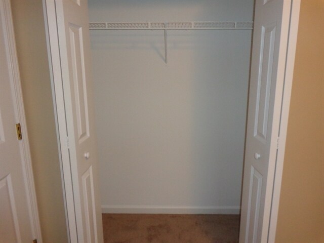 Building Photo - 263 Silver Brook Cir