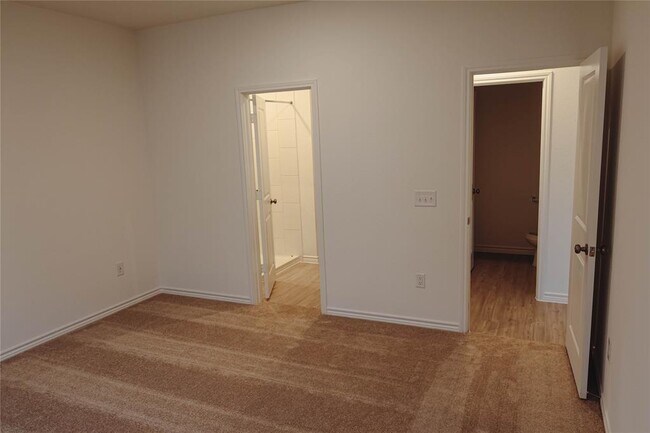 Building Photo - 15182 Canyon Rapids Rd