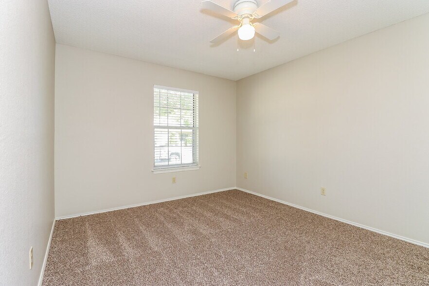Building Photo - 1224 Nicole Way