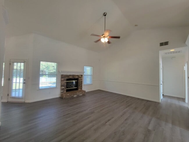 Building Photo - *Wait list full- Currently not accepting applications*