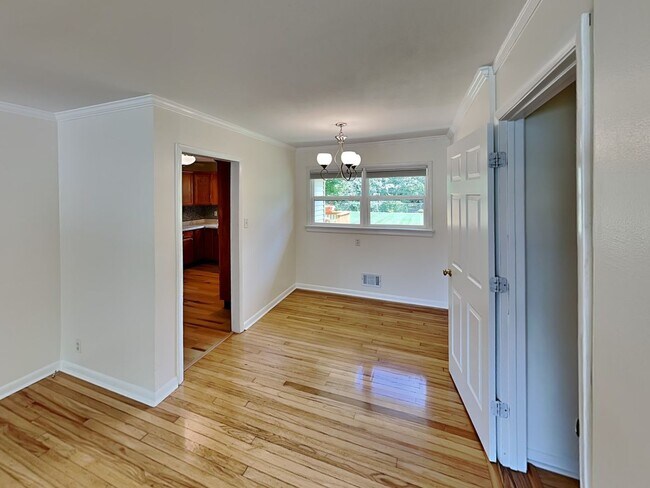 Building Photo - WEST LAFAYETTE SCHOOLS